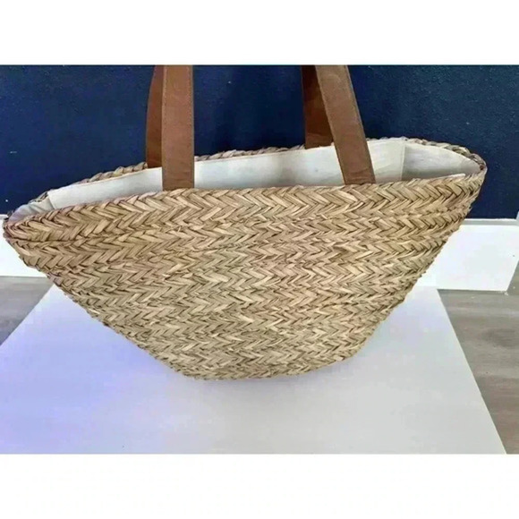 Crown & Ivy beach Bags Purse - Picture 4 of 4